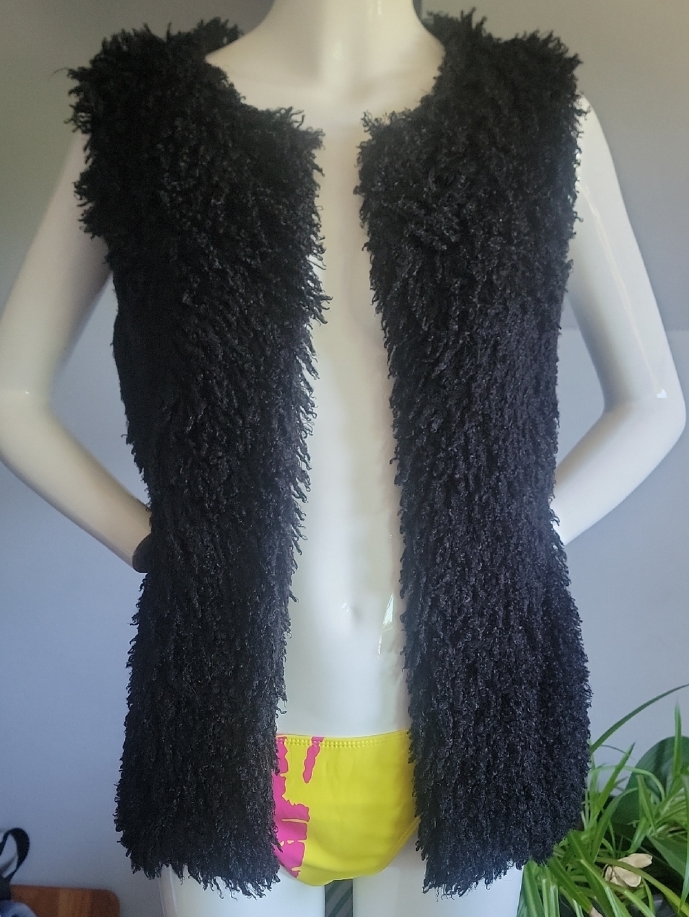 Black Sleeveless Vest💕